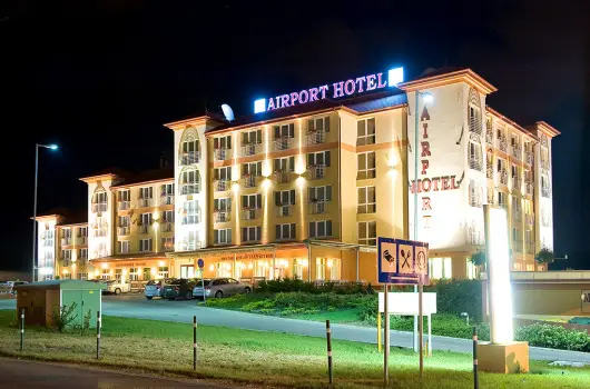 Airport Hotel Budapest - Hsvt (min. 3 j)