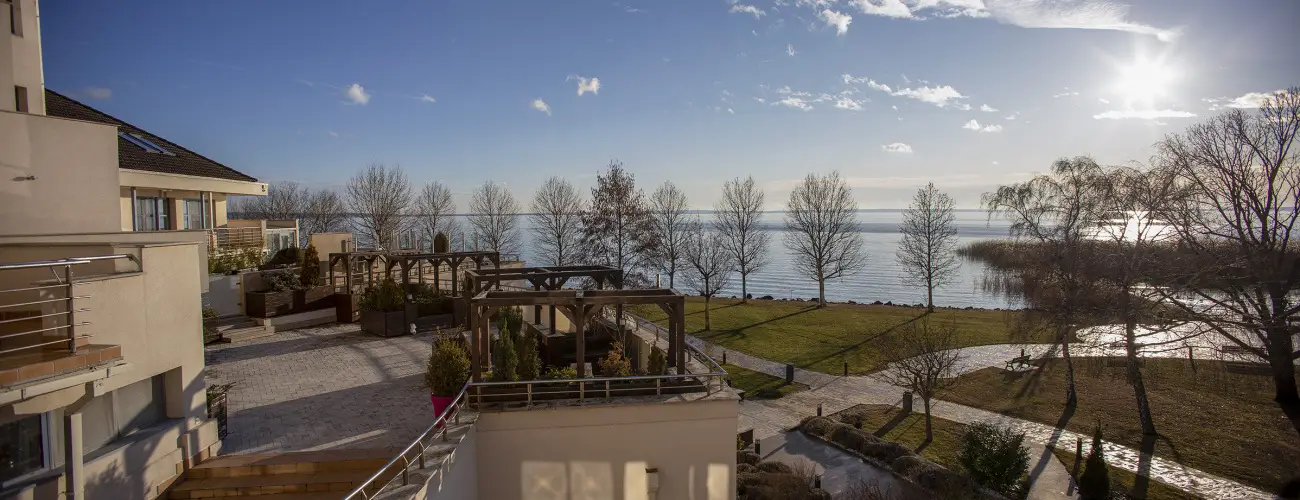 Kenese Bay Garden Resort & Conference Balatonkenese - Hsvt - teljes elrefizetssel (min. 2 j)